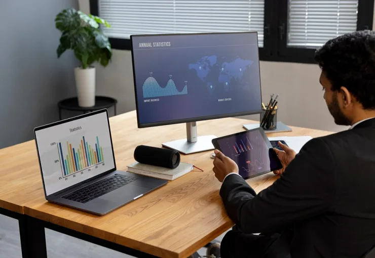 How to Produce an Effective Year-End Report